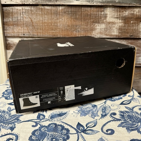 🖤NWT🖤 Sorel Explorer II Joan Faux Fur Boot - Picture 6 of 13